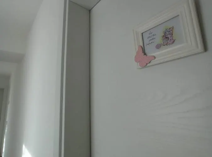 La Tana Del Ghiro Locazione Turistica Bed & Breakfast 3*